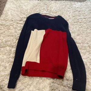 Tommy Hilfiger XL Sweater.